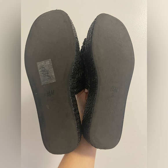 Espadrille Style Platform Sandals! Worn Once! 🩷 - Picture 3 of 12